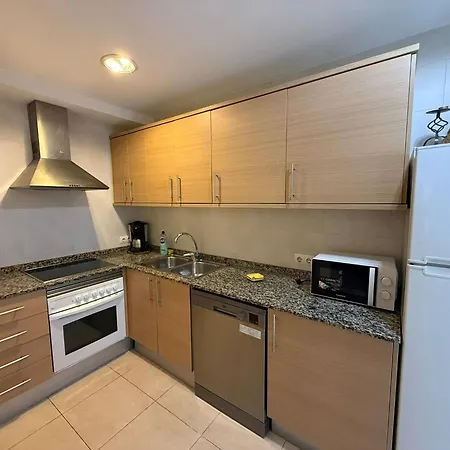 Apartament Costero Con Balcon